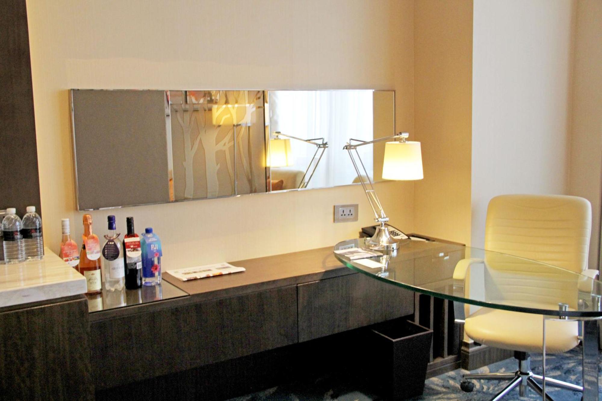 Shanghai Marriott Hotel Pudong East - Only A 30 Minute Drive From Disney Εξωτερικό φωτογραφία